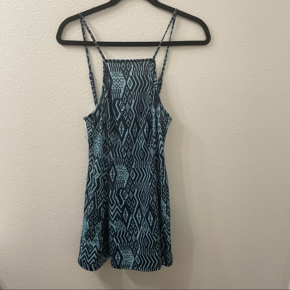 House of three top teal size 8